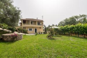 Lazaros apartments