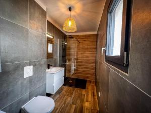 Appartements Porticcio Vacations - Terrasse, Piscine, Jacuzzi, Clim - by TGB : Appartement Premium 1 Chambre 