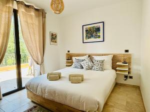 Villas Paisible et Spacieuse Villa avec 4 suites independantes : photos des chambres