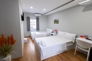 Cosmos Hotel Nha Trang by HT