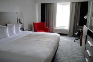 Country Inn & Suites by Radisson, Council Bluffs, IA