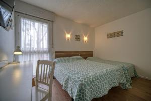 Hotels Hotel Cote Sud : photos des chambres