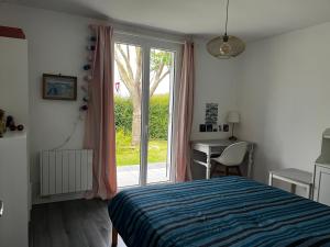 Maison HERMANVILLE SUR MER plein pied-à côté de la plage
