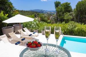 Ibiza Town Modern Villa Sleeps 10