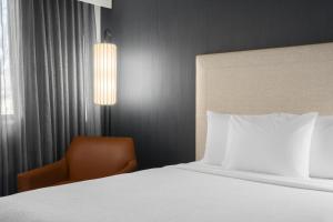 Courtyard New Haven at Yale