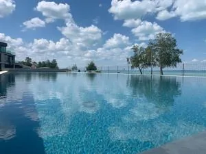 Golden Beach Luxury Apartman - Balatonszabadi Fürdőtelep