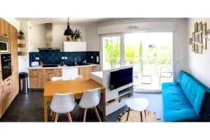 Superbe appartement extérieur, 2 chambres, parking - 皮勒博罗