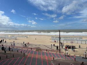 BEACHVIEW and PARKING