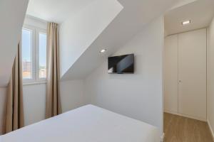 Serenity Setúbal II