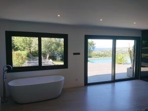 Villas Villa Cassis Vue mer et vignes : photos des chambres