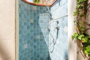 Quercianella Lovely Apartament and Loft Sea View! - 奎尔西亚内拉