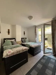 Am Dollespark - Astheim