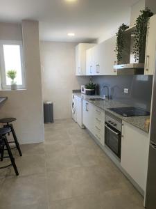 APARTAMENTO DE LUJO EN LA VERA PLAYa GARRUCHA