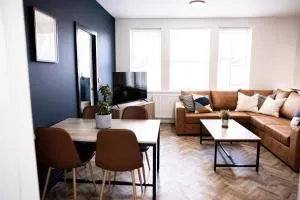 Urban Loft Apartment • 2 Bedroom • Manchester - 斯塔利桥