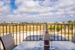 Stunning apartment at La Torre Golf Resort MO6022L