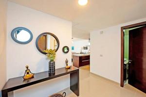 Oceanfront walkout pool Mareazul La Casa Bonita