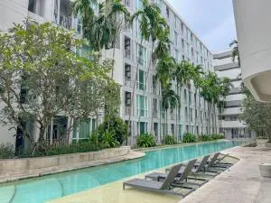 The Base Condominium Behind Central Festival Phuket By T - Ban Rangeng