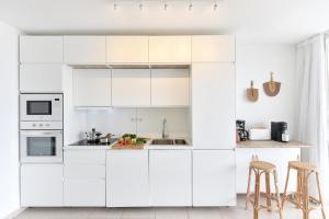 Puerto Chico 30 by VillaGranCanaria