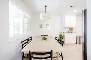 Spacious 3B Ranch by Mercy Anderson, 15 min to DT - Batavia