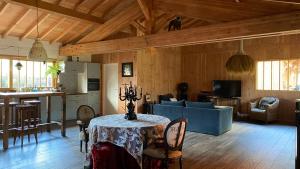 B&B / Chambres d'hotes Chambre d-hotes sous la canopee : photos des chambres