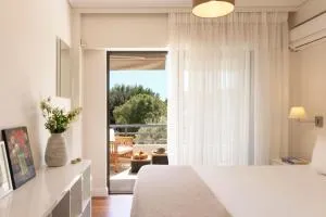 Athenian Riviera Seaside Escape in Vouliagmeni - 武利亚格迈尼