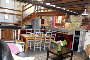 Maisons de vacances La Cour Saint Richer : photos des chambres