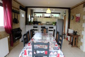 Maisons de vacances La Cour Saint Richer : photos des chambres