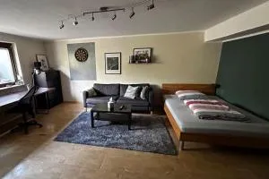 Ruhige Wohnung am Ortsrand - nahe KIT-Campus Nord - Eggenstein-Leopoldshafen