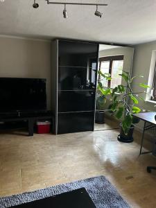 Ruhige Wohnung am Ortsrand - nahe KIT-Campus Nord