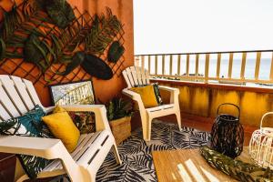 Grazias Aeolian View House