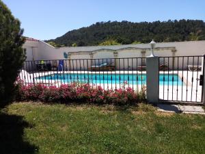 maison dans un charmant village au cœur des garrigues