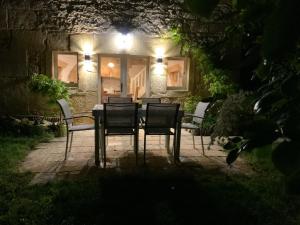 B&B / Chambres d'hotes Chateau d'Argentonesse : Maison de Vacances