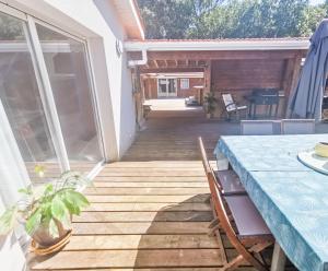 Maisons de vacances La Cigale - Maison (8 pers) au Lac de Lacanau : photos des chambres