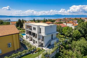 Apartmani Vila Mara M 4 heated pool and whirpool 