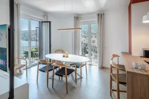 In piazza sul lago - بافينو