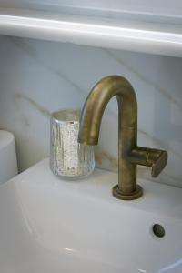 Luxurious & Stylish Kolonaki Haven