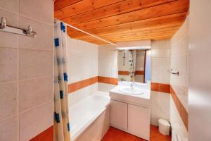 Appartements Residence Les Chalets de Puy Saint Vincent - maeva Home - Appartement 3 Pieces 6 Personnes - Confort MAE-6380 : photos des chambres