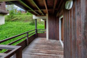 Résidence Les Chalets de Puy Saint Vincent - maeva Home - Appartement 2 Pièces 4 Personnes - Budget MAE-4851