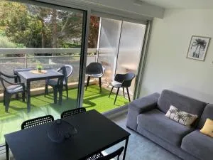 Les pieds dans l eau accès à la plage depuis la résidence - Trébeurden