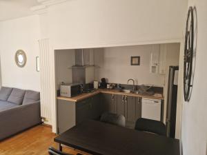 Appartements Beautiful and bright 1st Floor Flat with large Terrace - Biarritz City Center : photos des chambres