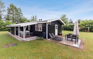 2 Bedroom Gorgeous Home In Ebeltoft