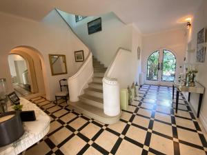 Villa avec Piscine Intérieure, 5 Chambres, Proche Plage et Commerces à Arcachon - FR-1-374-220