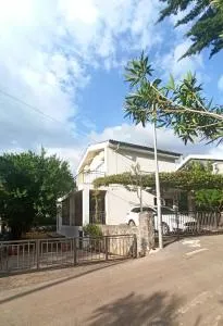 Holiday Home Family - 100m from sea - 万塔西西
