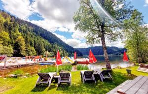 Maisons de vacances 5 Bedroom Nice Home In Xonrupt-Longemer : Maison de Vacances 5 Chambres