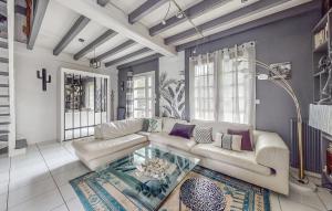 Cozy Home In Angresse