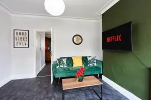 Green Haven Nr Leeds City Centre - Beeston