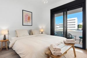 Beautiful 2-bedroom apartment near center and beach