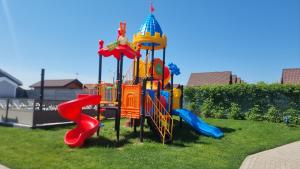 Domki z basenem MORZA SZUM