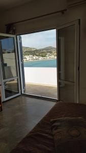 Sea View And Mountain View Apartment For 4 People