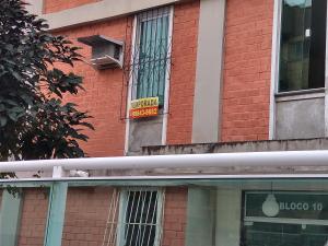 AP BRAGA A 400m DA PRAIA - TODO EQUIPADO, 3 QUARTOS COM AR COND, WIFI, ESTACIONAMENTO GRÁTIS, PORTARIA 24H E PRÓXIMO DE TUDO